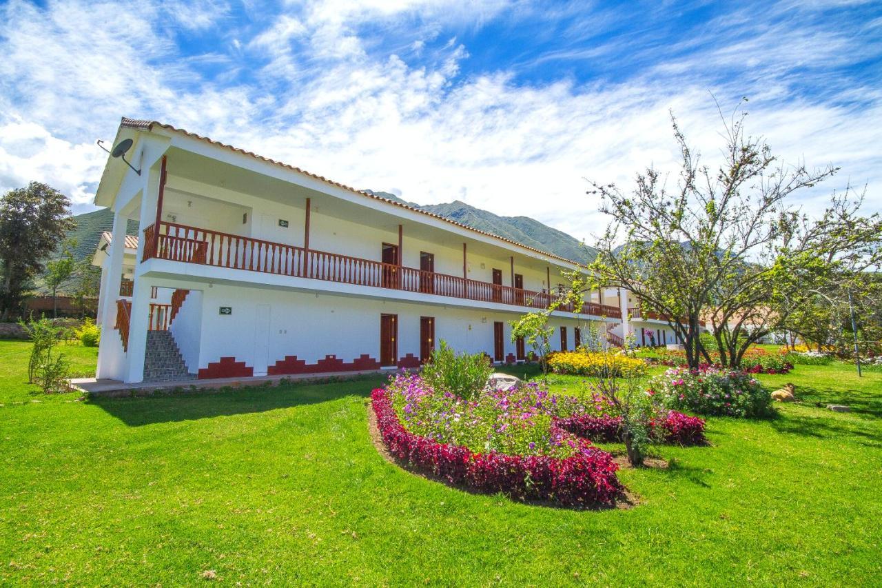 Hotel Agustos Urubamba Bagian luar foto
