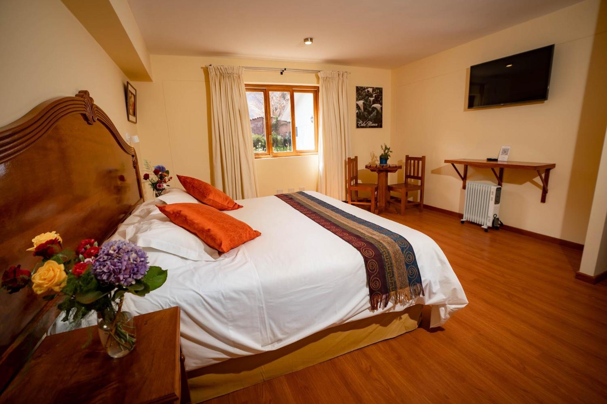 Hotel Agustos Urubamba Bagian luar foto